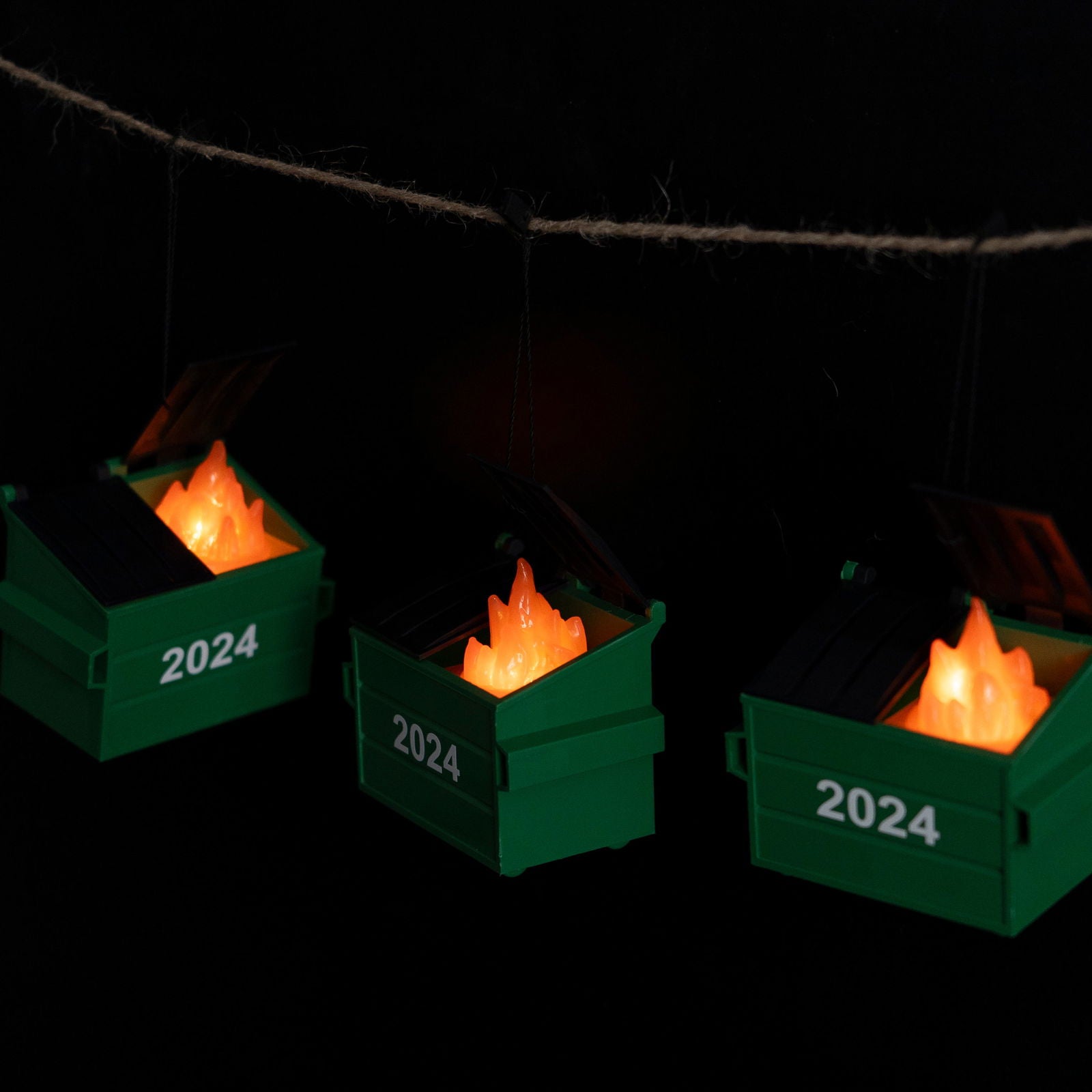 Dumpster Fire Ornament LED, Christmas 2024 - 19Gifts