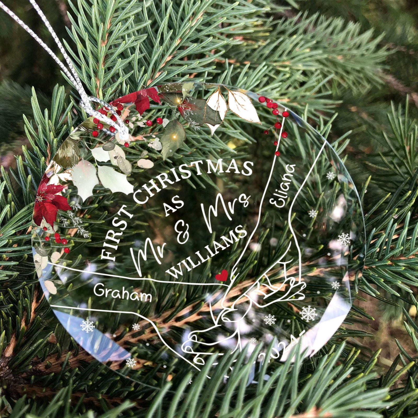Holding Hands First Christmas Couple Gift, Personalized Circle Glass Ornament GX08 - 19Gifts