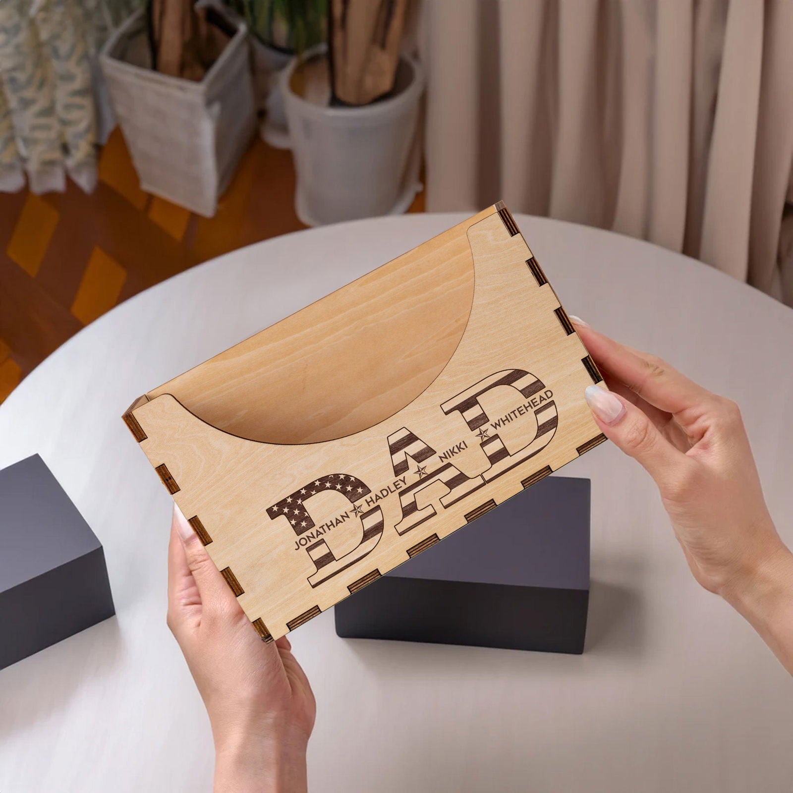 Personalized Cap Holder, Wooden Hat Holder, Gift for Dad and Grandpa, Hat Organizer HH03 - 19Gifts