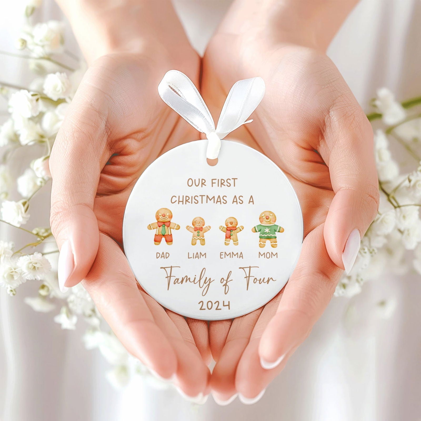Personalized Ceramic Family Ornament, Family Christmas CX02-22 - 19Gifts