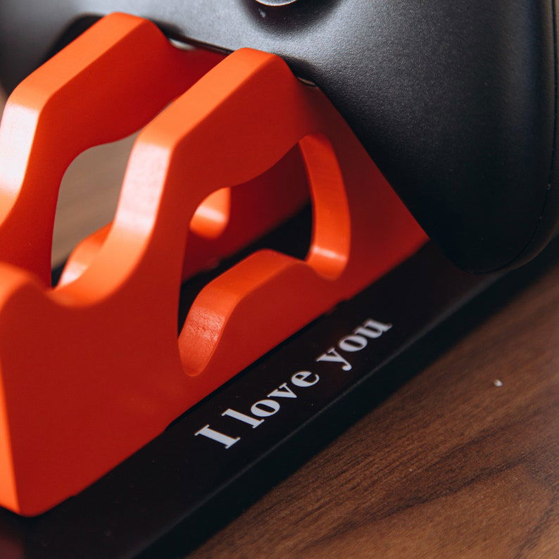Personalized Controller Stand, Wooden Controller and Headphone Holder, CS19 - 19Gifts