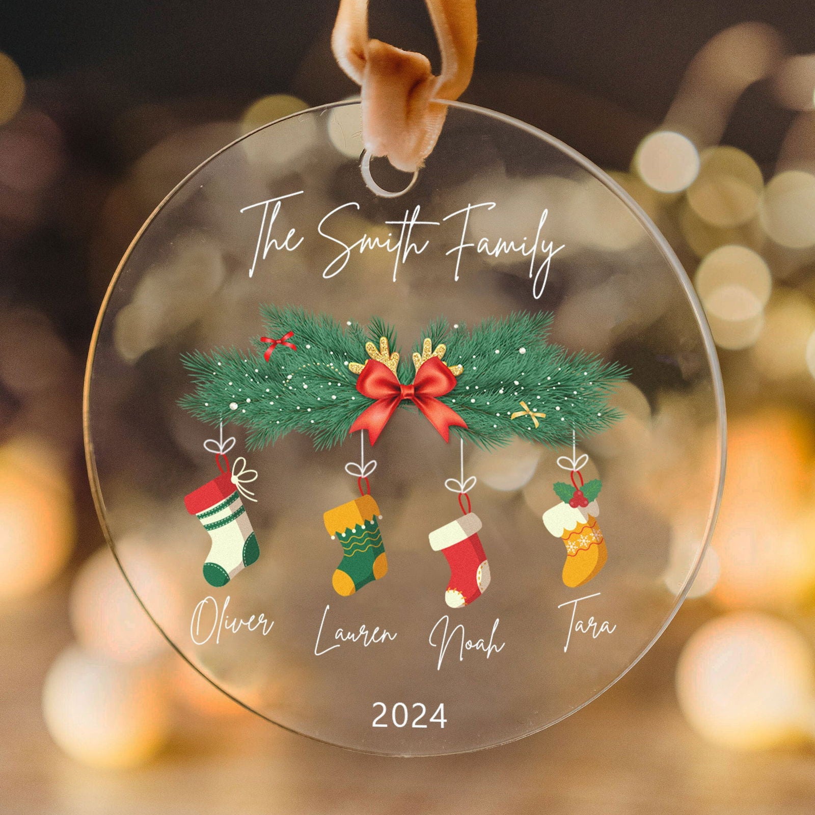 Personalized Family Christmas Ornament 2024 – Custom Family & Pet Ornament AV03-10 - 19Gifts