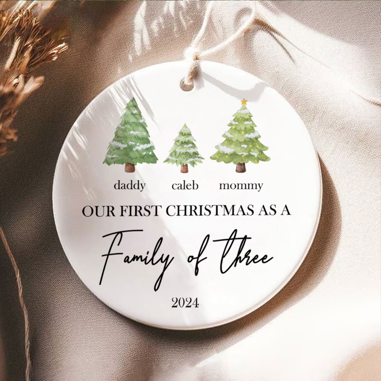 Personalized Family Ornament with Christmas tree, Custom Xmas Tree Ornament CX01-22 - 19Gifts
