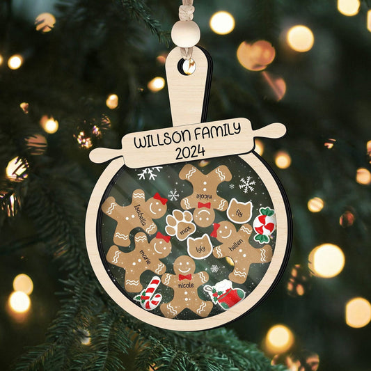 Personalized Gingerbread Family Ornament 2024, 4D Customized Shaked Ornament CF82 - 19Gifts