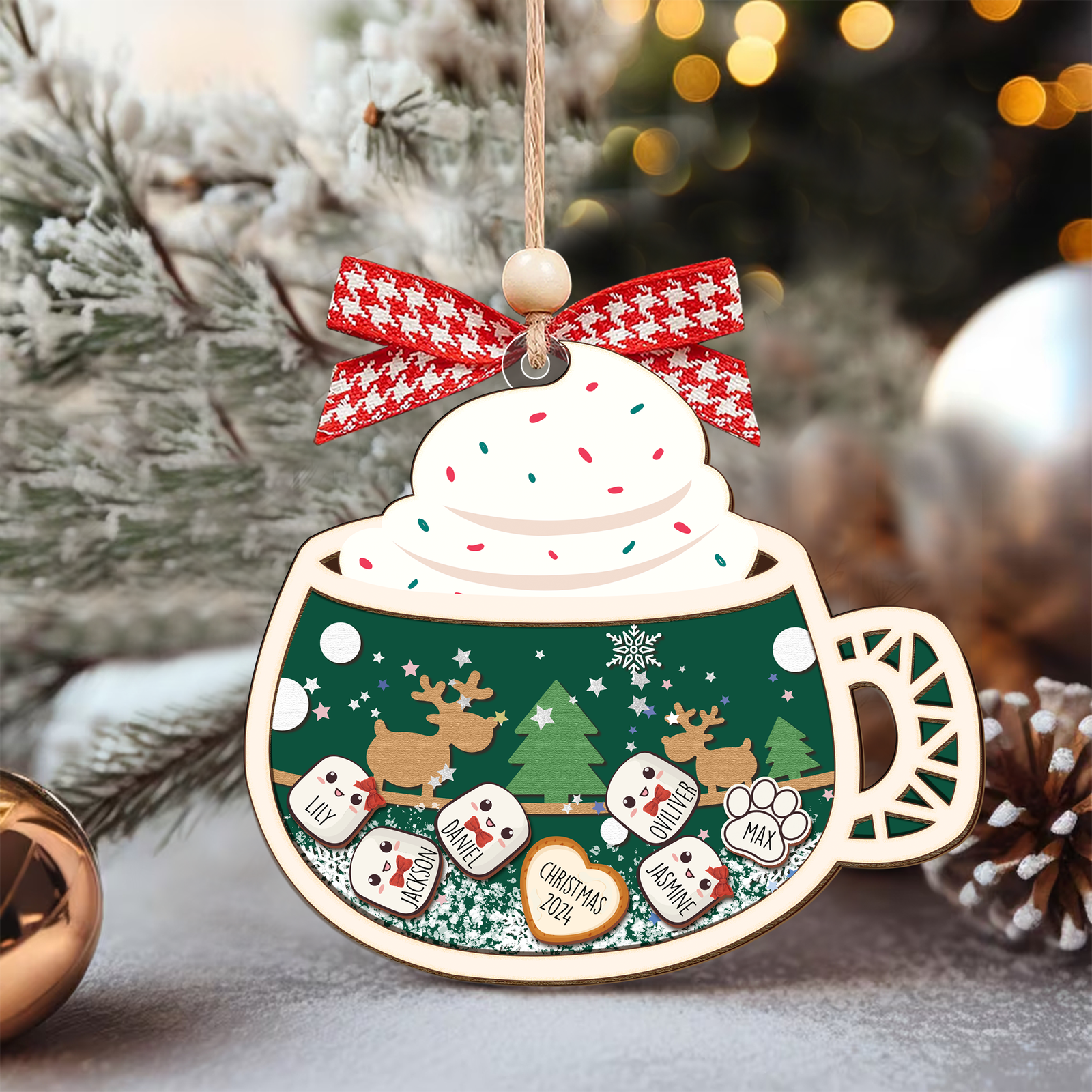 Personalized Marshmallows Family Shaker Ornament, 3-Layered Shaker Family Ornament With Pets CF939 - 19Gifts