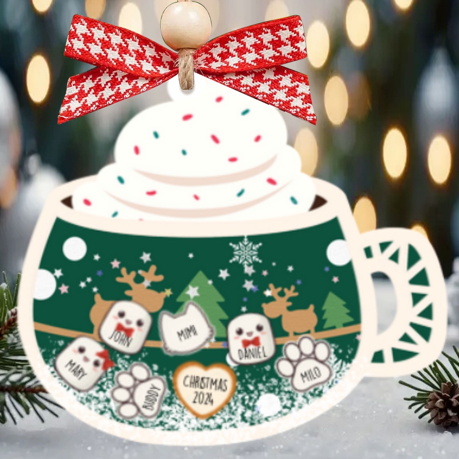Personalized Marshmallows Family Shaker Ornament, 3-Layered Shaker Family Ornament With Pets CF939 - 19Gifts